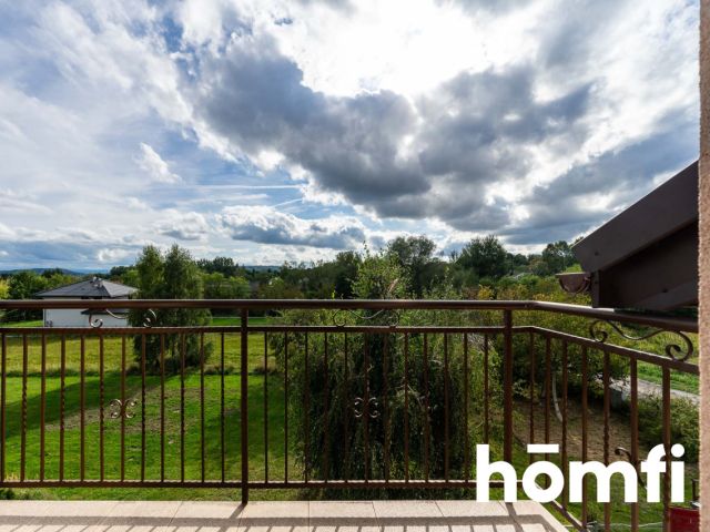 Dom na siedzibę firmy lub inwestycję pod wynajem, możliwość dokupienia drugiej części bliźniaka - Dom - Sprzedaż - Kraków, Krowodrza / Bronowice