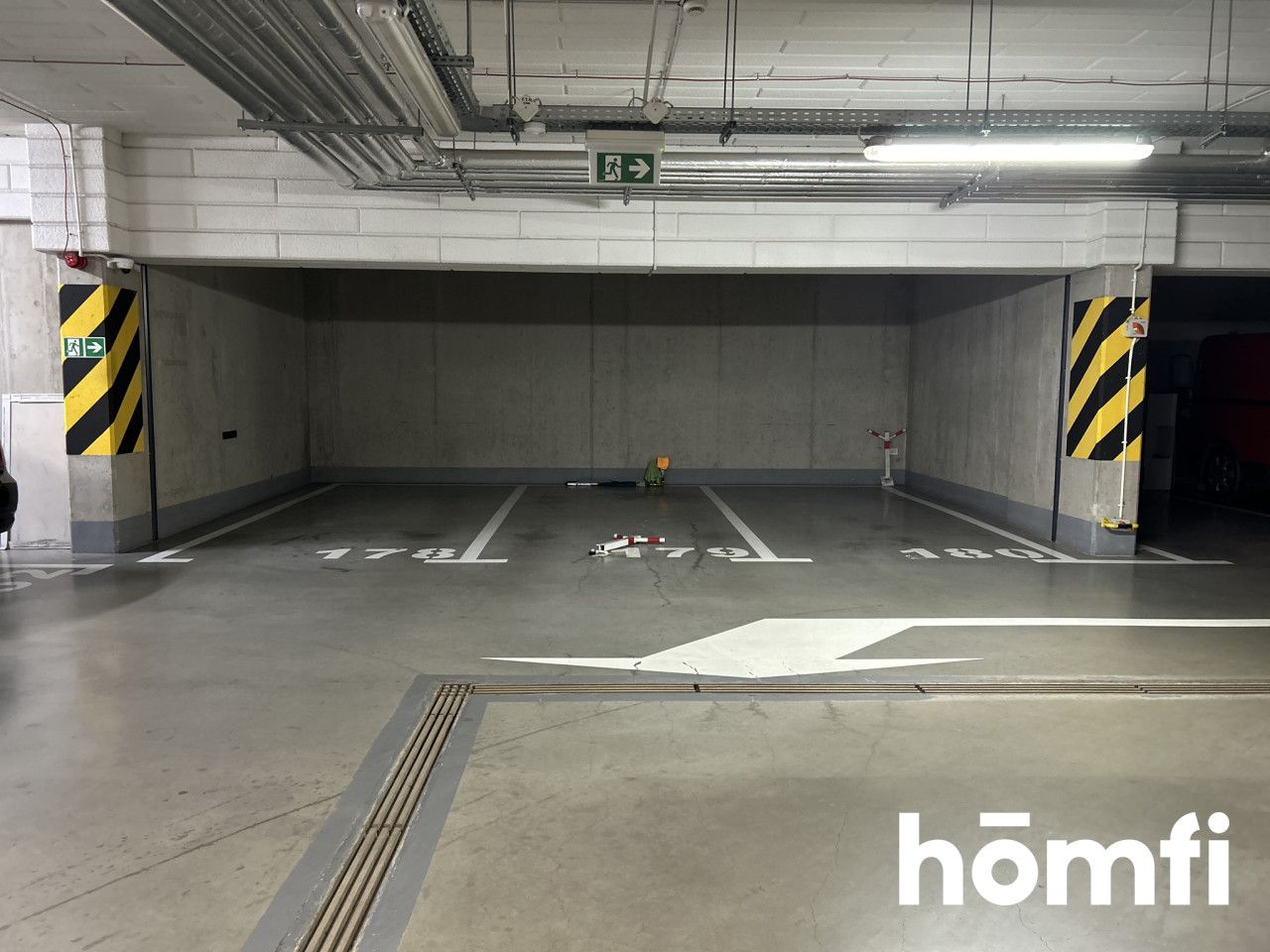 Miejsce postojowe / Osiedle Moderno / Piękna 62AA / 62AB / 62AC - Lokal użytkowy - Sprzedaż - Wrocław, Krzyki / Tarnogaj