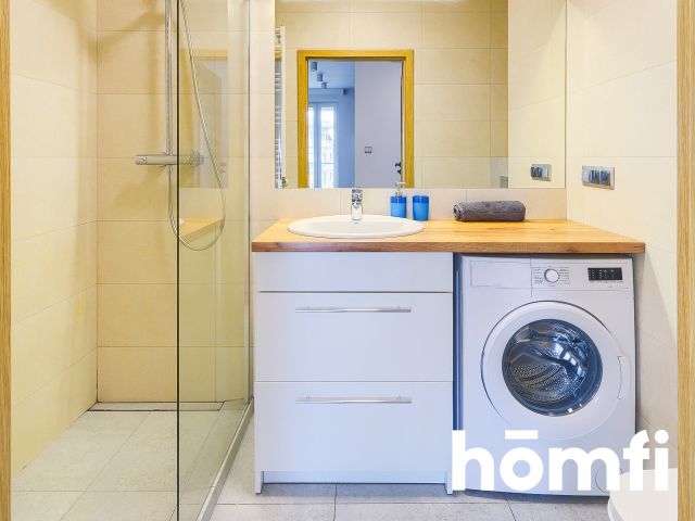 Spacious, sunny, 3-room apartment with a terrace in the city center - Квартира - Продаж - Wrocław, Śródmieście / Śródmieście