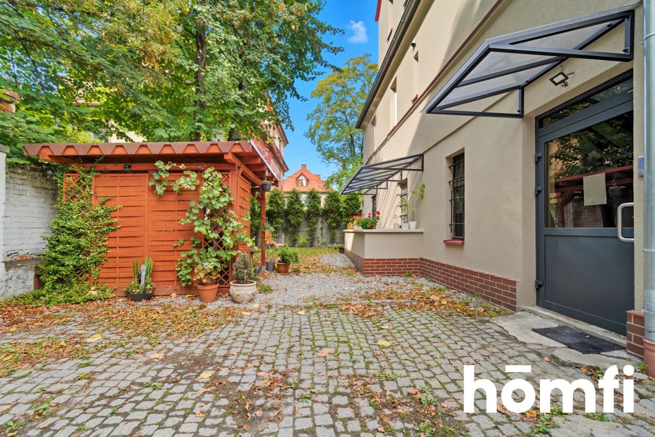 Cichy zakątek w centrum miasta - Mieszkanie - Sprzedaż - Bytom, Centrum