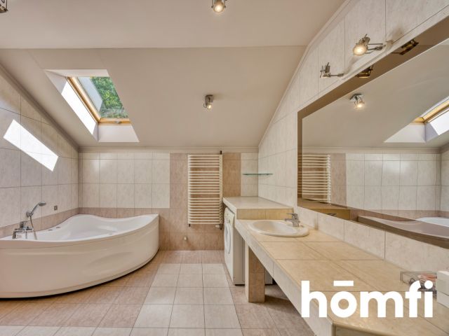 Krasiczyn – Twój dom w spokojnej okolicy! - Dom - Sprzedaż - Przemyski, Krasiczyn