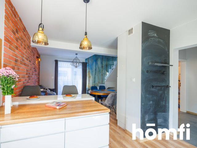 COZY 4-ROOM APARTMENT WITH BALCONY - Квартира - Продаж - Rzeszów, Zalesie