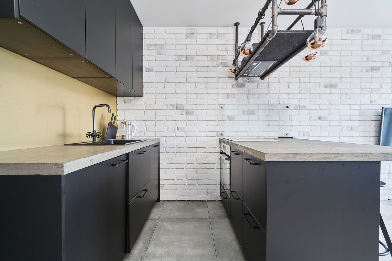 Dwupokojowe mieszkanie z balkonem przy Magnolii - Mieszkanie - Wynajem - Wrocław, Fabryczna