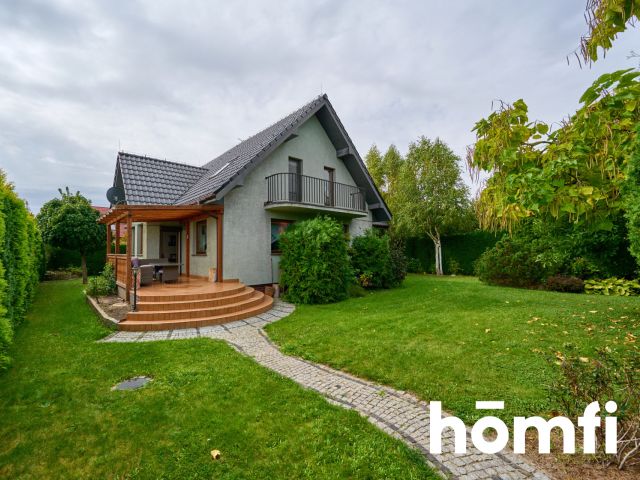 Smolec – zadbany dom wolnostojący 170 m² z fotowoltaiką i pięknym ogrodem + garaż 32,5 m², gotowy do zamieszkania bez nakładów - Dom - Sprzedaż - Wrocławski, Kąty Wrocławskie / Smolec