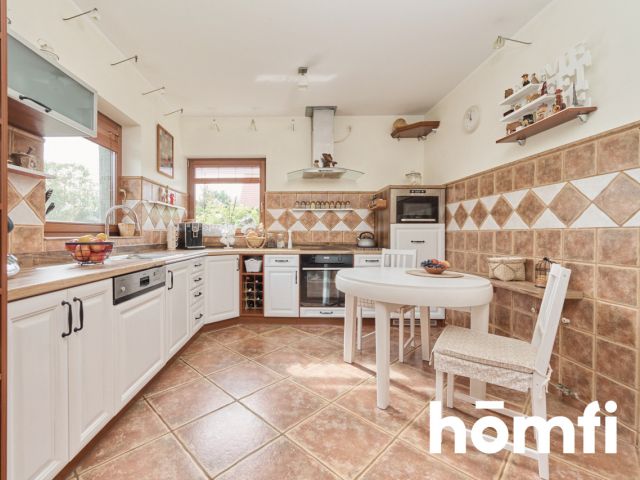 Smolec – zadbany dom wolnostojący 170 m² z fotowoltaiką i pięknym ogrodem + garaż 32,5 m², gotowy do zamieszkania bez nakładów - Dom - Sprzedaż - Wrocławski, Kąty Wrocławskie / Smolec