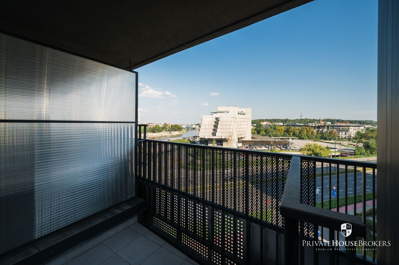 Finished to a high standard one-bedroom apartment with view over Vistula river and Forum Hotel |Barska street - Apartment - Rent - Kraków, Podgórze / Dębniki