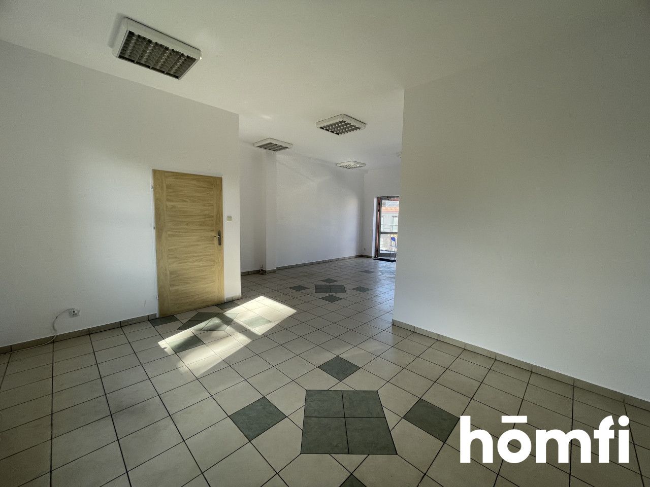 Lokal 43 m2 przy Słowackiego - Lokal użytkowy - Wynajem - Radom, Glinice