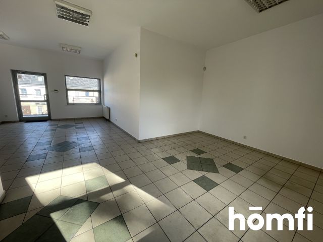 Lokal 43 m2 przy Słowackiego - Lokal użytkowy - Wynajem - Radom, Glinice