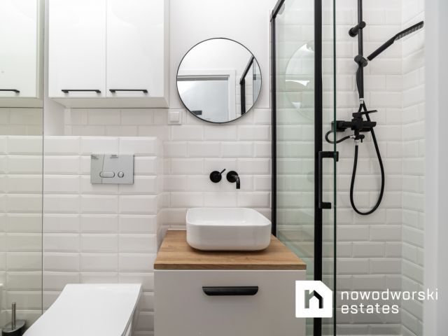 Osobna sypialnia / jasne / wysokie sufity / balkon / po remoncie - Mieszkanie - Sprzedaż - Wrocław, Śródmieście / Nadodrze