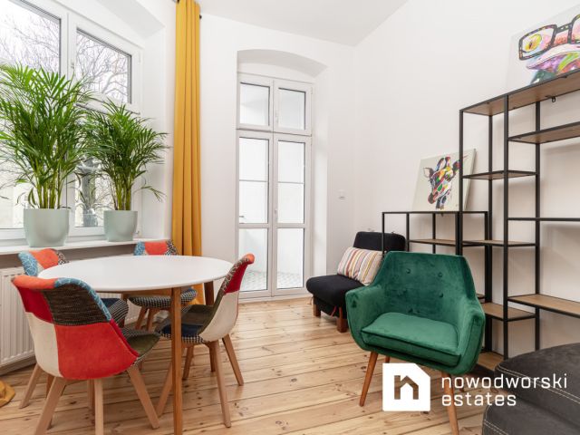 Osobna sypialnia / jasne / wysokie sufity / balkon / po remoncie - Mieszkanie - Sprzedaż - Wrocław, Śródmieście / Nadodrze