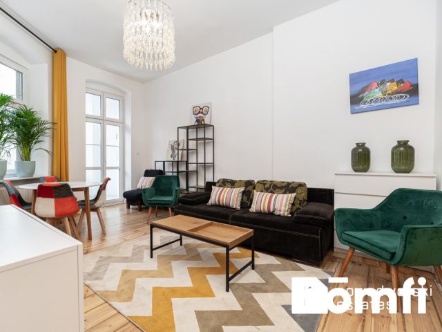 Osobna sypialnia / jasne / wysokie sufity / balkon / po remoncie - Mieszkanie - Sprzedaż - Wrocław, Śródmieście / Nadodrze