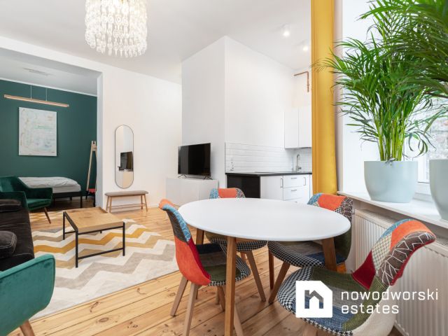 Osobna sypialnia / jasne / wysokie sufity / balkon / po remoncie - Mieszkanie - Sprzedaż - Wrocław, Śródmieście / Nadodrze