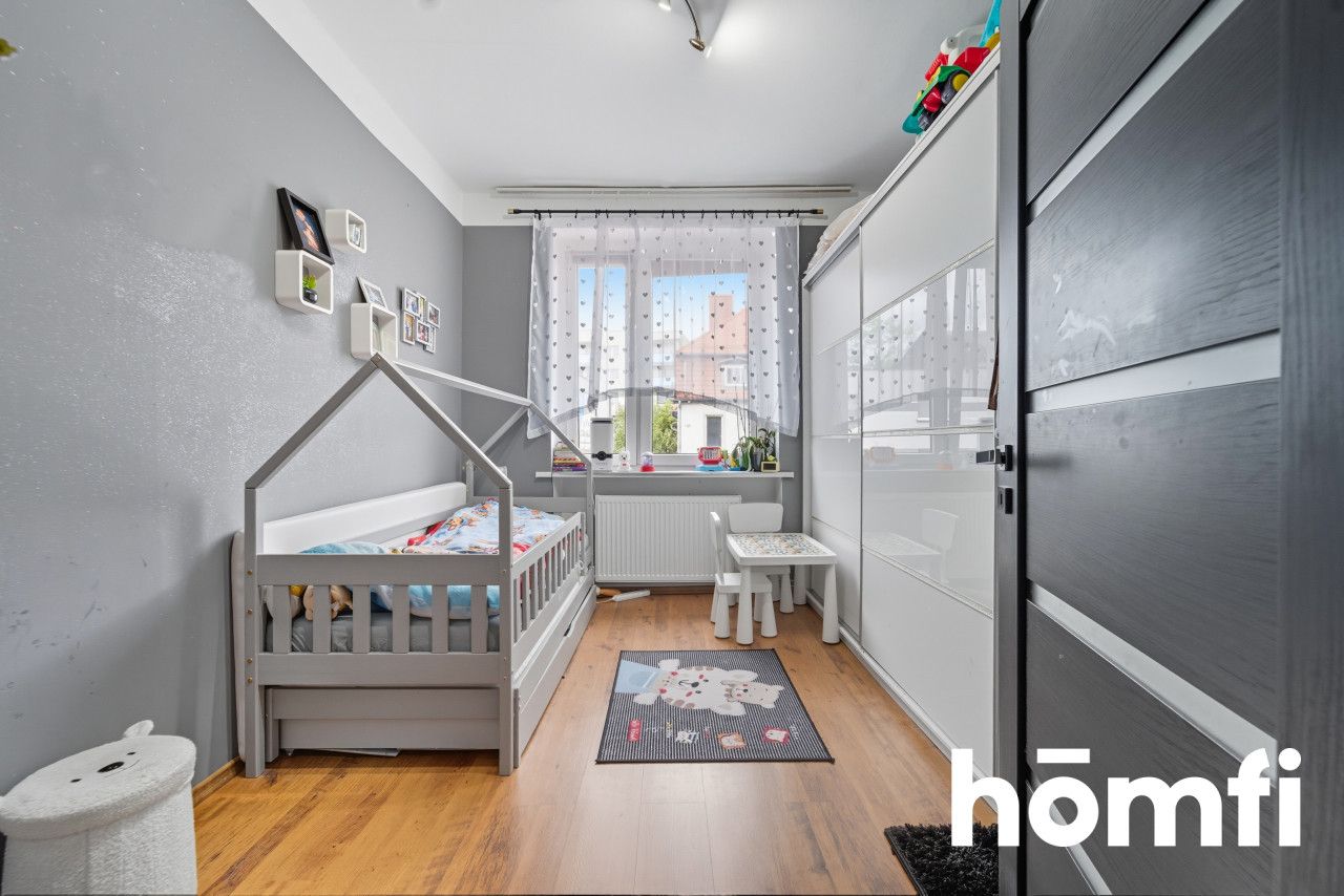 Przestronne mieszkanie w sercu Piekar - Mieszkanie - Sprzedaż - Piekary Śląskie, Szarlej