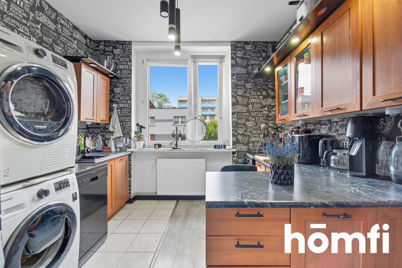 Przestronne mieszkanie w sercu Piekar - Mieszkanie - Sprzedaż - Piekary Śląskie, Szarlej