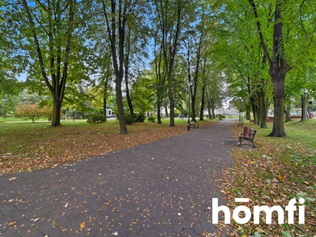 Przestronne mieszkanie w sercu Piekar - Mieszkanie - Sprzedaż - Piekary Śląskie, Szarlej