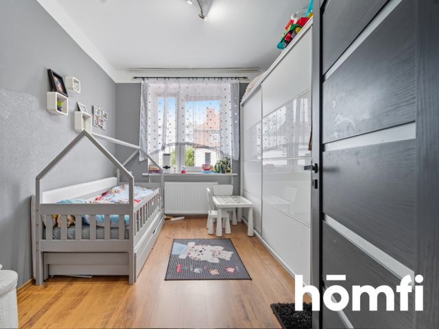 Przestronne mieszkanie w sercu Piekar - Mieszkanie - Sprzedaż - Piekary Śląskie, Szarlej