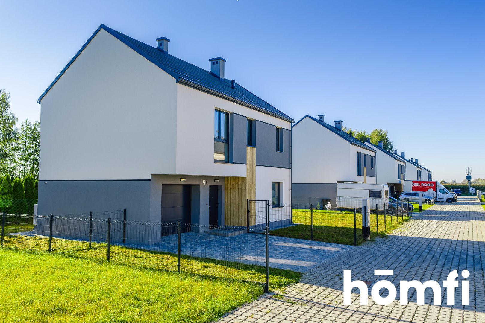 Wykończony dom wolnostojący na nowoczesnym osiedlu - Dom - Sprzedaż - Rzeszowski, Trzebownisko / Łąka