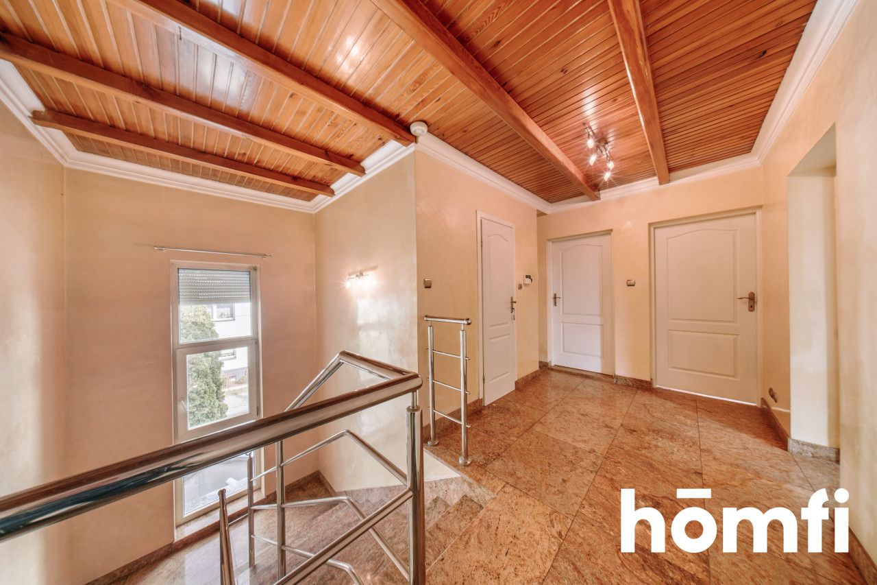 COMFORTABLE HOUSE IN THE CENTER OF TORUŃ 300m2 - Дім - Продаж - Toruń, Chełmińskie Przedmieście