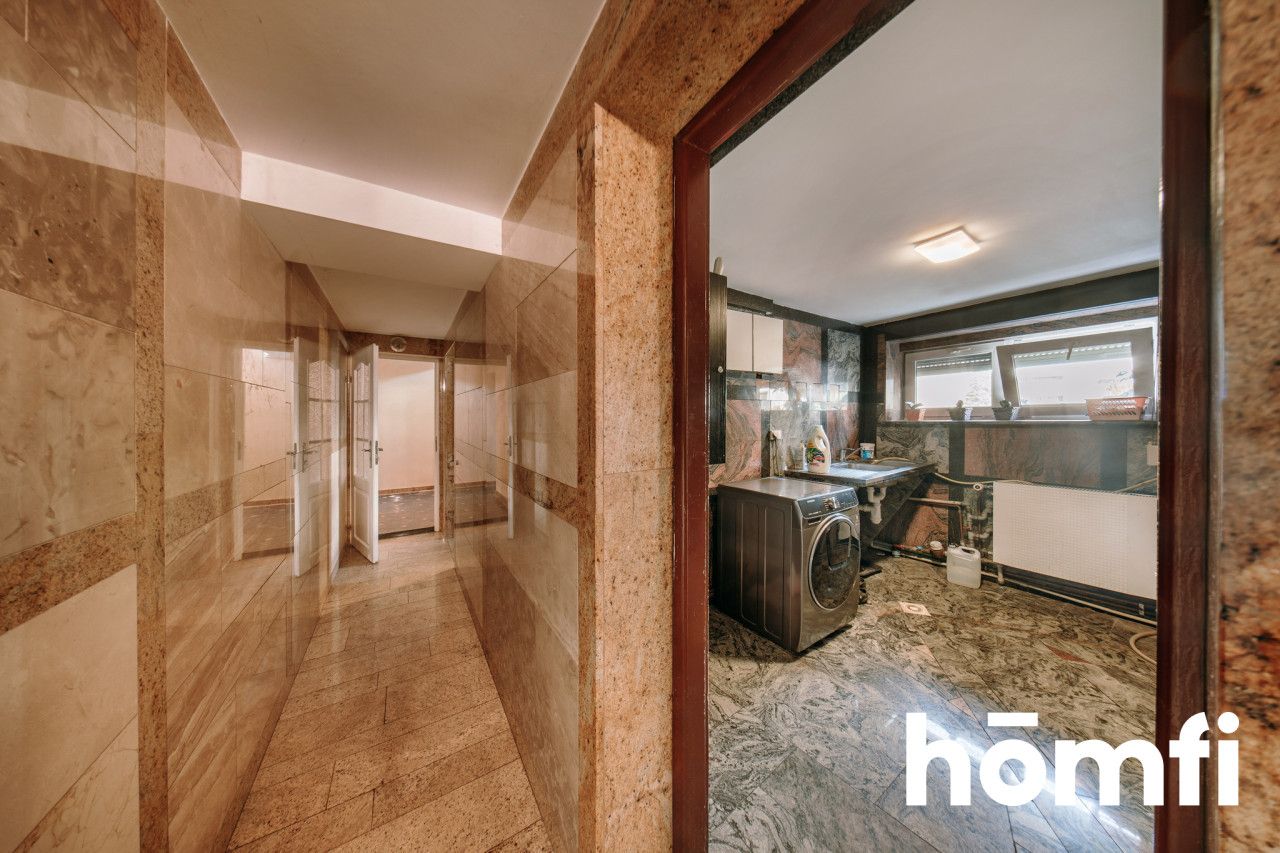 COMFORTABLE HOUSE IN THE CENTER OF TORUŃ 300m2 - Дім - Продаж - Toruń, Chełmińskie Przedmieście