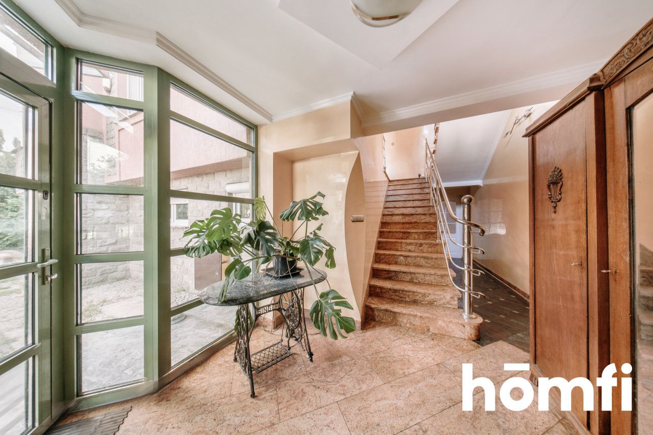 COMFORTABLE HOUSE IN THE CENTER OF TORUŃ 300m2 - Дім - Продаж - Toruń, Chełmińskie Przedmieście