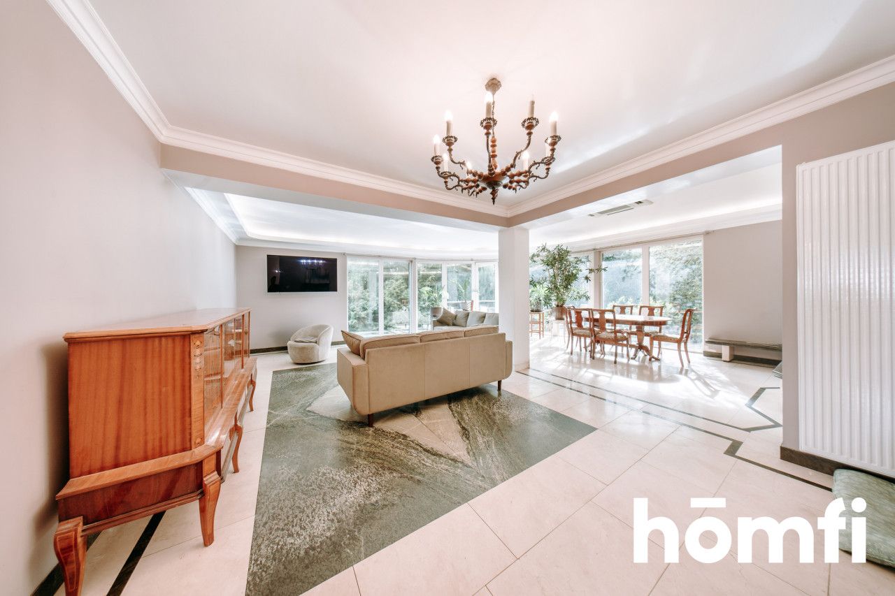 COMFORTABLE HOUSE IN THE CENTER OF TORUŃ 300m2 - Дім - Продаж - Toruń, Chełmińskie Przedmieście