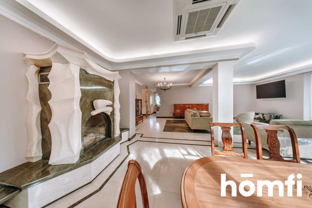 COMFORTABLE HOUSE IN THE CENTER OF TORUŃ 300m2 - Дім - Продаж - Toruń, Chełmińskie Przedmieście