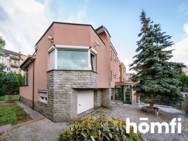 KOMFORTOWY DOM W CENTRUM TORUNIA 300m2 - Dom - Sprzedaż - Toruń, Chełmińskie Przedmieście