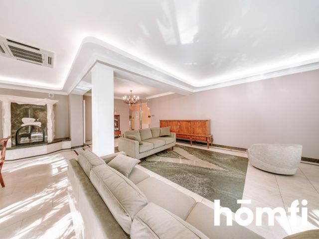 KOMFORTOWY DOM W CENTRUM TORUNIA 300m2 - Dom - Sprzedaż - Toruń, Chełmińskie Przedmieście