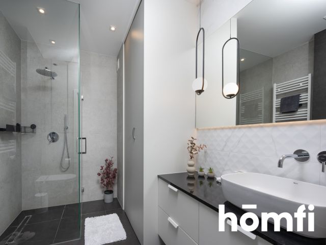 Comfortable apartment near the border of Krakow | with a garden and parking space | high standard - Apartment - Sale - Wielicki, Wieliczka / Śledziejowice