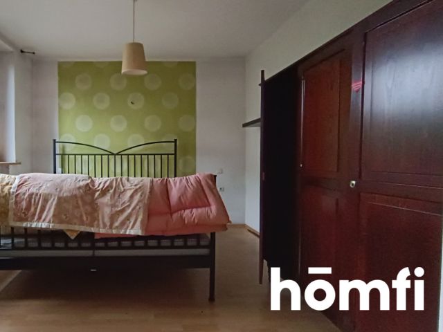 Dom w Wodzisławiu Śl. do remontu piętrowy - Dom - Sprzedaż - Wodzisławski, Wodzisław Śląski / Centrum