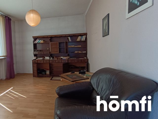 Dom w Wodzisławiu Śl. do remontu piętrowy - Dom - Sprzedaż - Wodzisławski, Wodzisław Śląski / Centrum