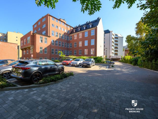 Beautiful, tall studio apartment in a TOP location - Apartment - Rent - Wrocław, Śródmieście / Śródmieście