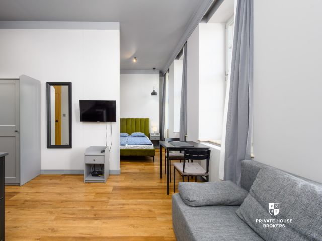 Beautiful, tall studio apartment in a TOP location - Apartment - Rent - Wrocław, Śródmieście / Śródmieście