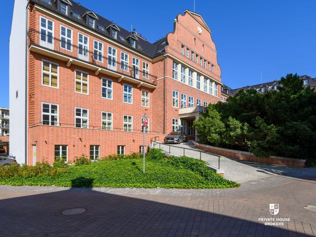 Beautiful, tall studio apartment in a TOP location - Apartment - Rent - Wrocław, Śródmieście / Śródmieście