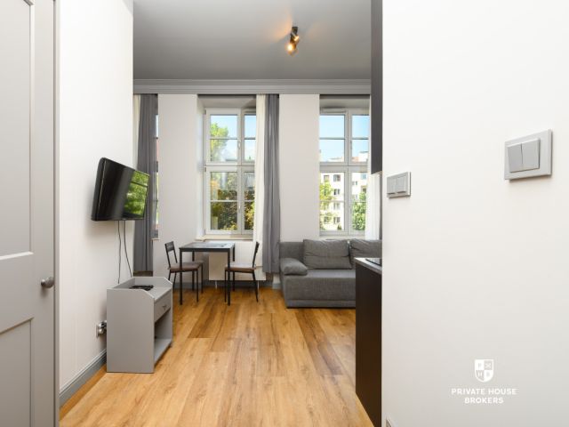 Beautiful, tall studio apartment in a TOP location - Apartment - Rent - Wrocław, Śródmieście / Śródmieście
