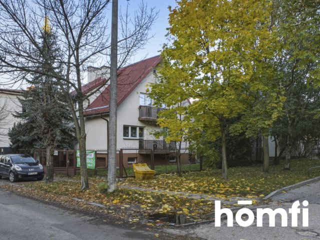 Two residential buildings with 9 rented rooms – a ready-made investment in the center of Radom - House - Sale - Radom, Nad Potokiem