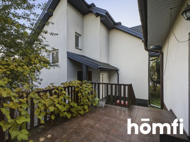Two residential buildings with 9 rented rooms – a ready-made investment in the center of Radom - House - Sale - Radom, Nad Potokiem