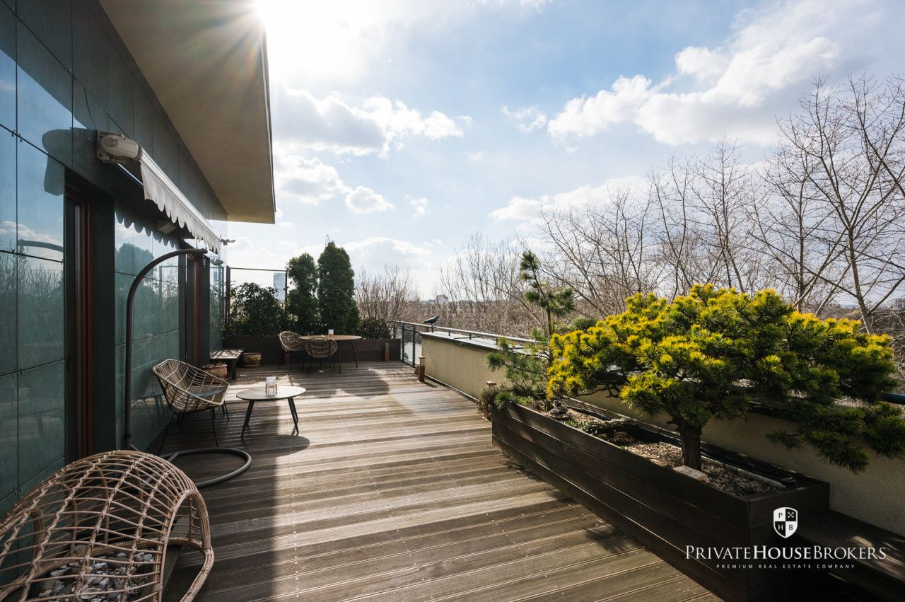 Czteropokojowy apartament z pięknym tarasem i widokiem na zieleń - Mieszkanie - Wynajem - Kraków, Śródmieście