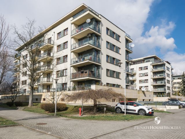 Czteropokojowy apartament z pięknym tarasem i widokiem na zieleń - Mieszkanie - Wynajem - Kraków, Śródmieście