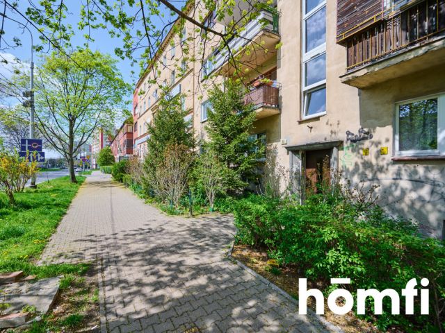 3 rooms flat Hallera avenue 2600 PLN - Apartment - Rent - Wrocław, Krzyki