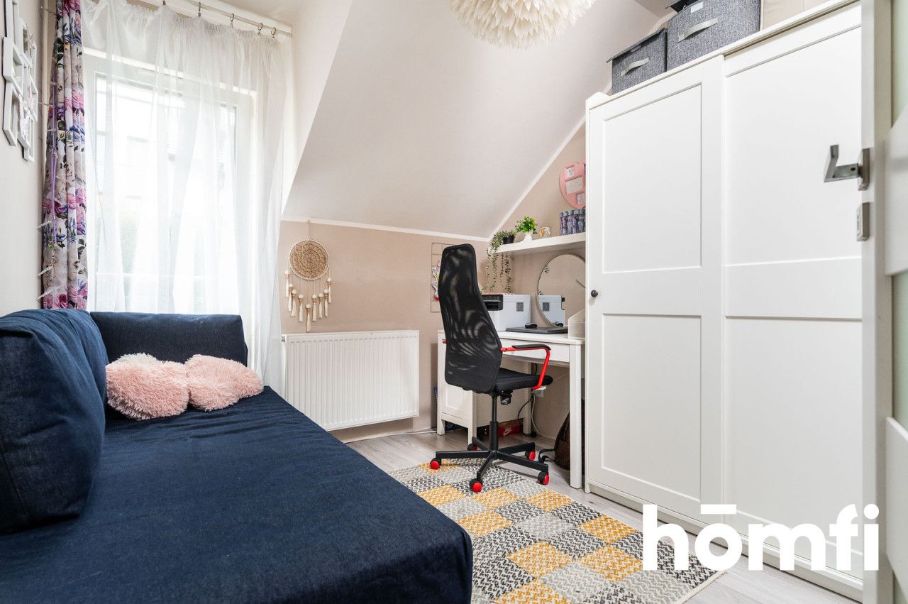 A three-bedroom corner terraced house with a beautiful garden located in a gated community in Bibicee - Дім - Продаж - Krakowski, Zielonki / Bibice