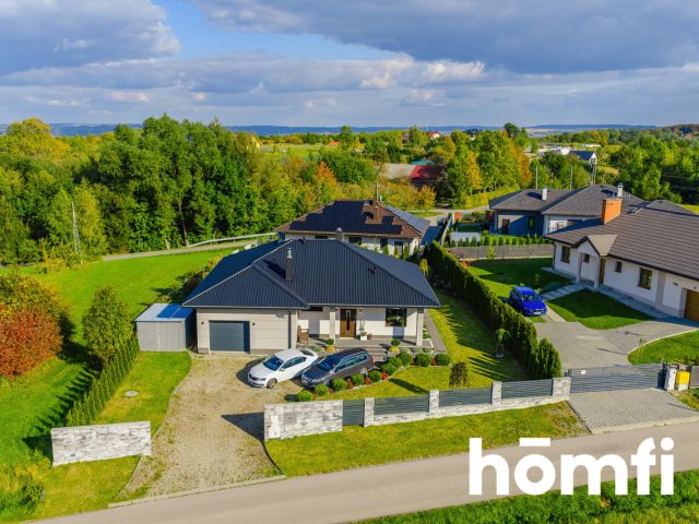 Parterowy dom z widokiem – 15 minut od Rzeszowa - Dom - Sprzedaż - Rzeszowski, Tyczyn / Hermanowa