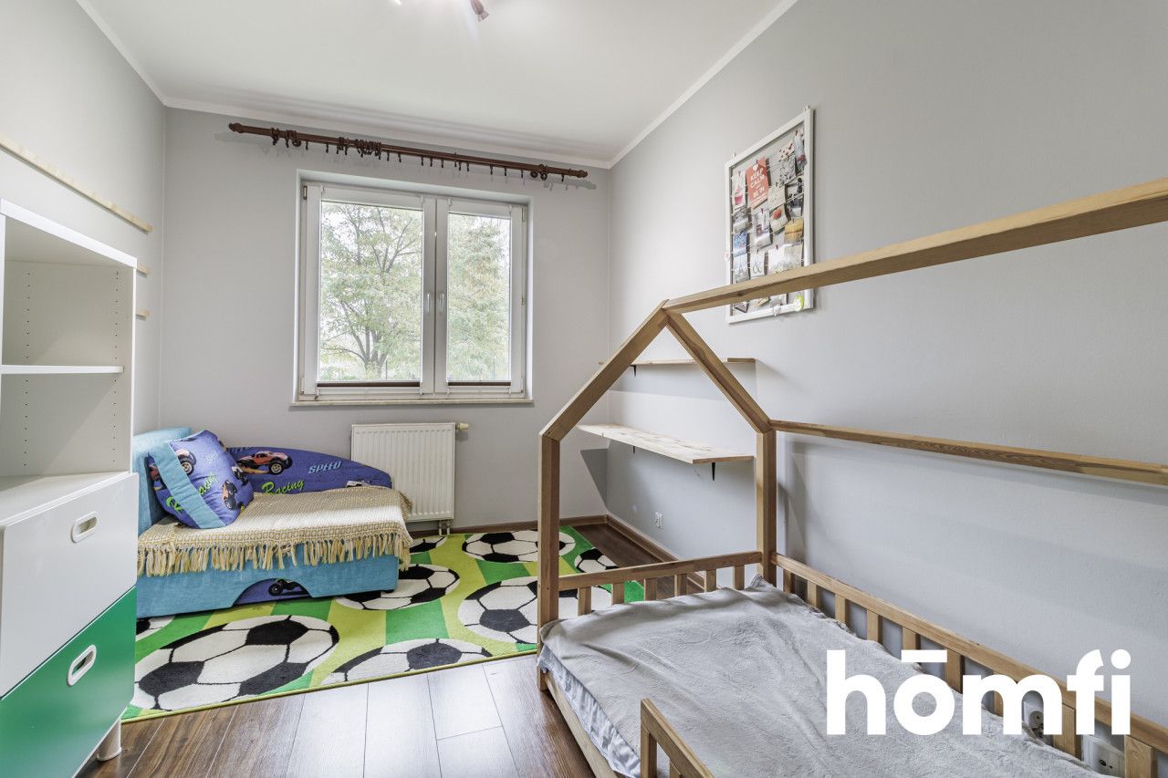 Spacious apartment with 2 bedrooms, living room and kitchen - Квартира - Продаж - Wołomiński, Ząbki