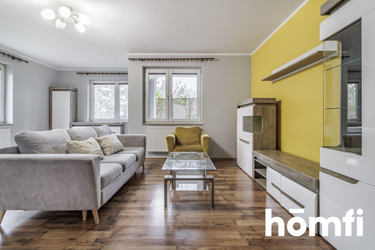 Spacious apartment with 2 bedrooms, living room and kitchen - Квартира - Продаж - Wołomiński, Ząbki