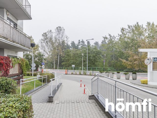 Spacious apartment with 2 bedrooms, living room and kitchen - Квартира - Продаж - Wołomiński, Ząbki