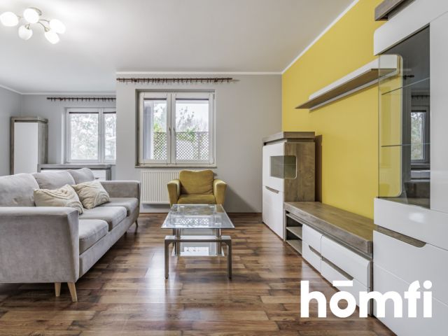 Spacious apartment with 2 bedrooms, living room and kitchen - Квартира - Продаж - Wołomiński, Ząbki