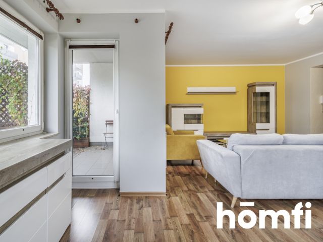 Spacious apartment with 2 bedrooms, living room and kitchen - Квартира - Продаж - Wołomiński, Ząbki