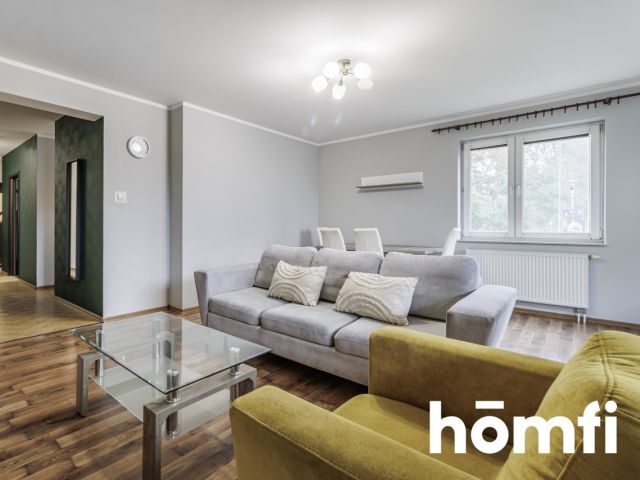 Spacious apartment with 2 bedrooms, living room and kitchen - Квартира - Продаж - Wołomiński, Ząbki