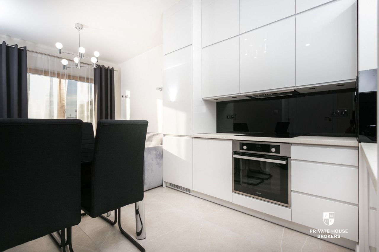 Air-conditioned 35m2 2 room in Novum II - Apartment - Rent - Kraków, Śródmieście / Stare Miasto