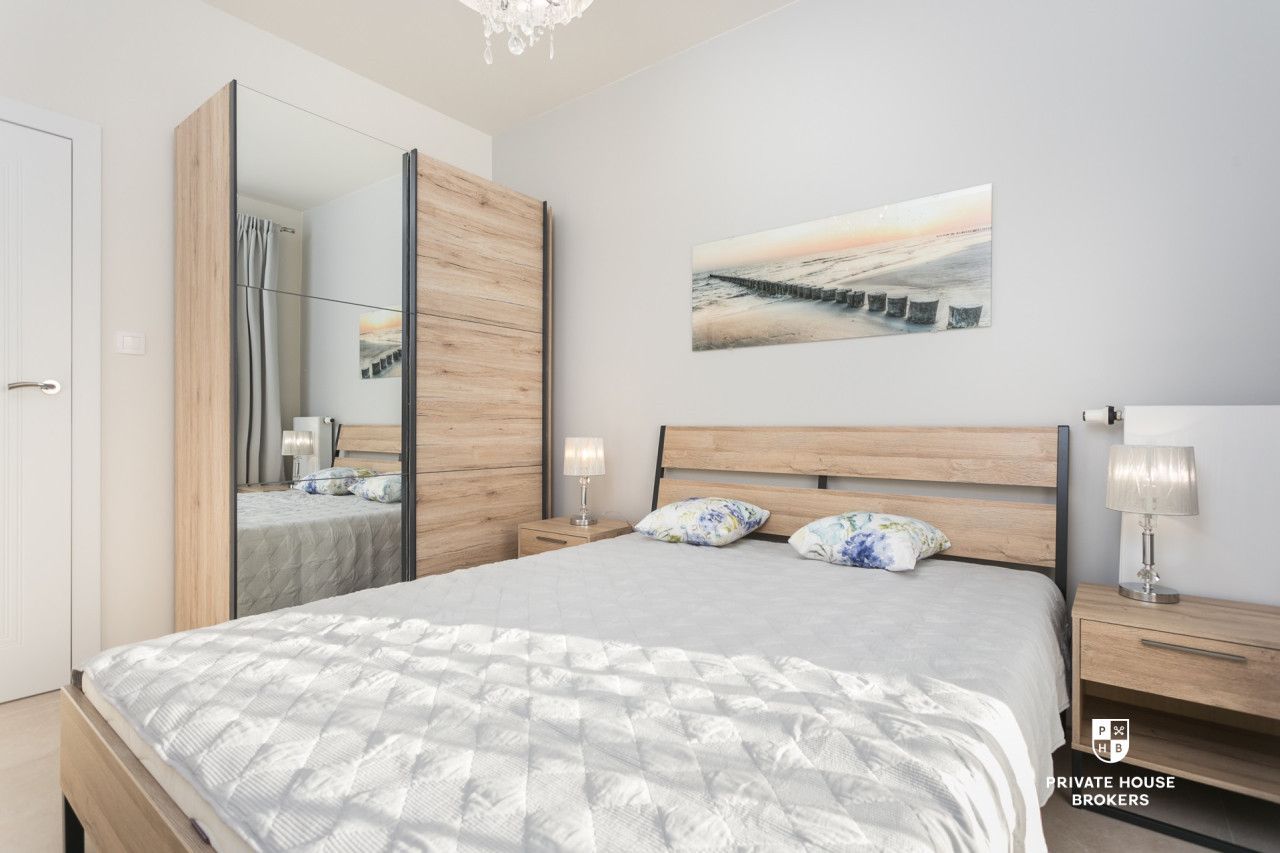 Air-conditioned 35m2 2 room in Novum II - Apartment - Rent - Kraków, Śródmieście / Stare Miasto